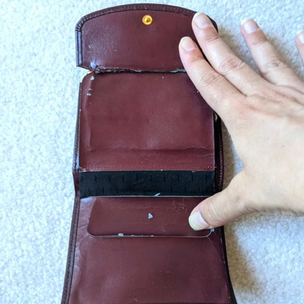 Buxton vintage brown top grain leather wallet